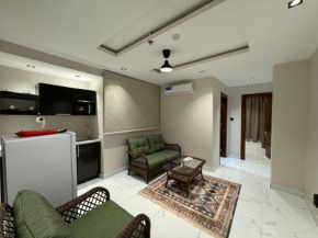 Suite aloraini اجنحة العريني الفندقية